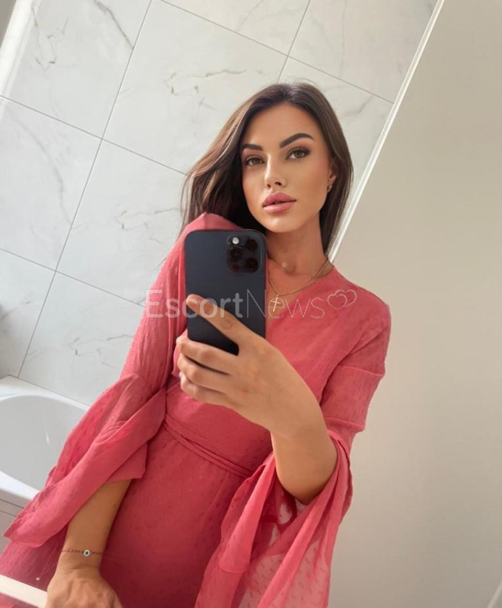 image 2JCXMX3Q2U
